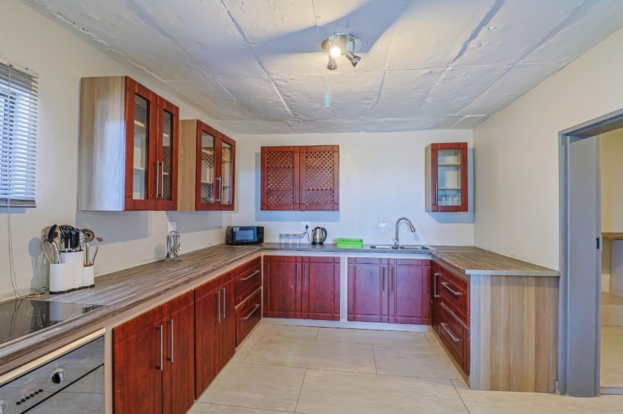 7 Bedroom Property for Sale in Waterkloof A H North West